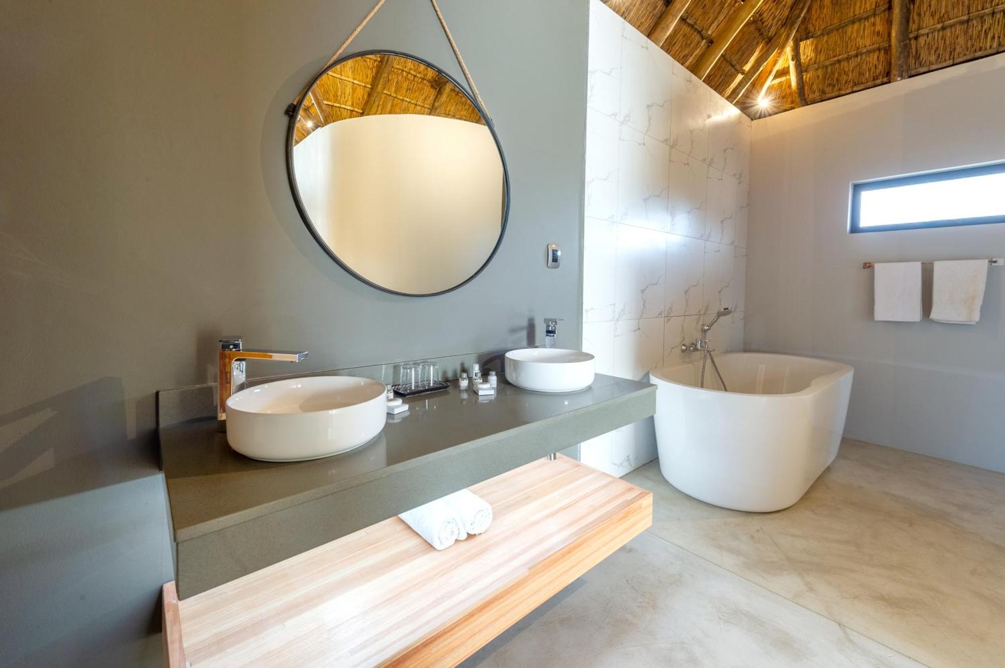 La Joya Lodge Conference Centre And Spa Pelindaba Exteriör bild